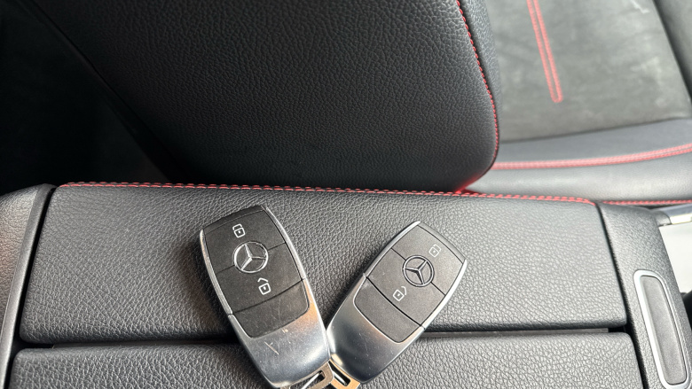 Mercedes-Benz GLA 220d 4Matic AMG Line Premium Plus 5dr Auto Diesel Hatchback